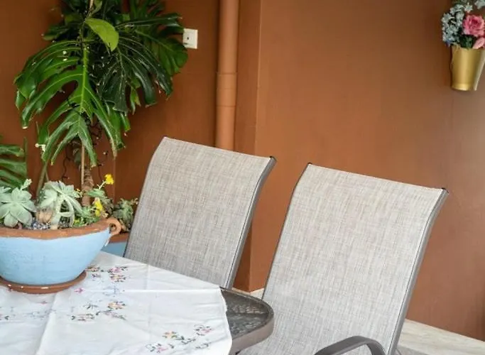 Liberis * Ραζάτα